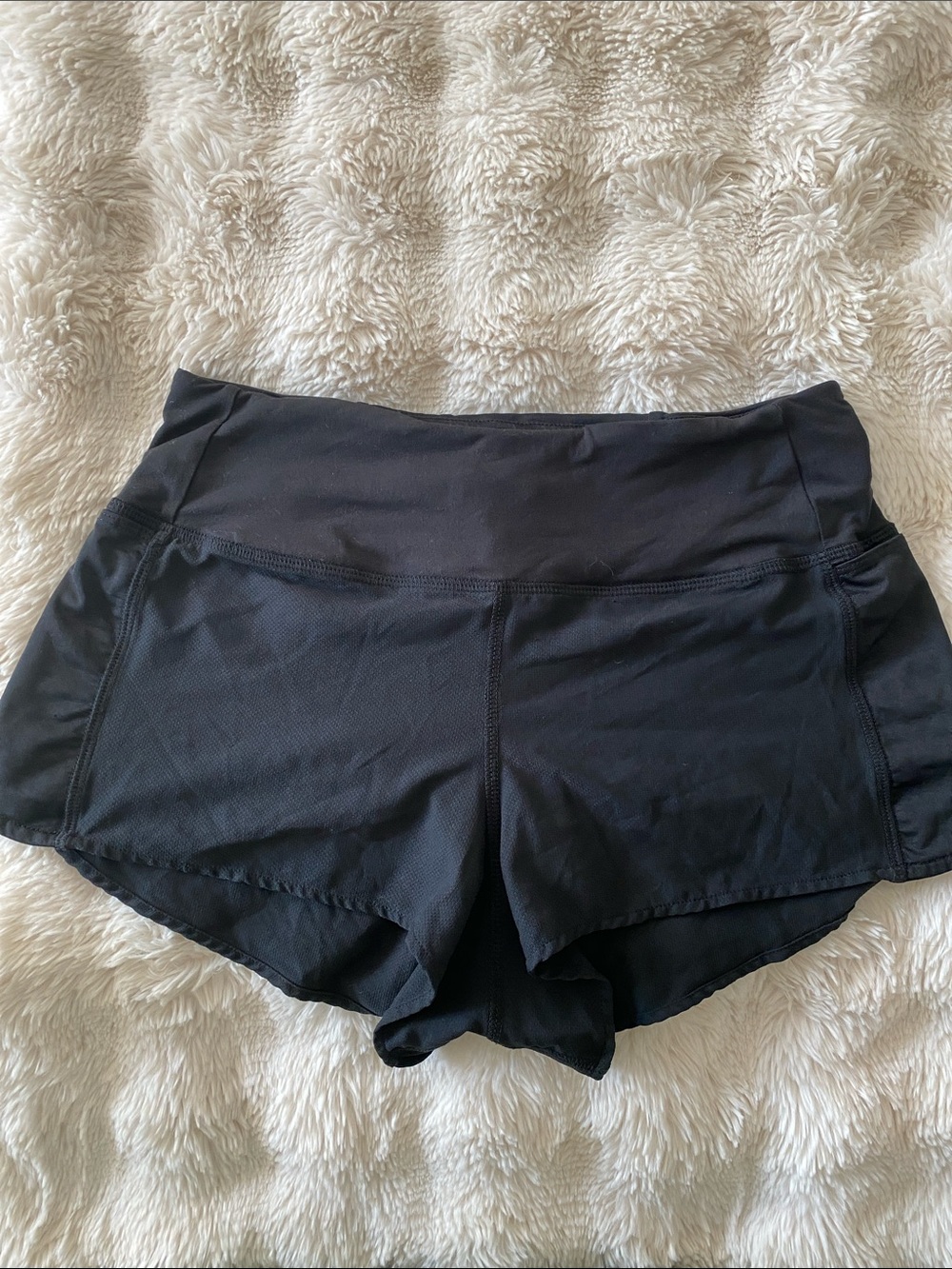 Rabbit womens running short SM